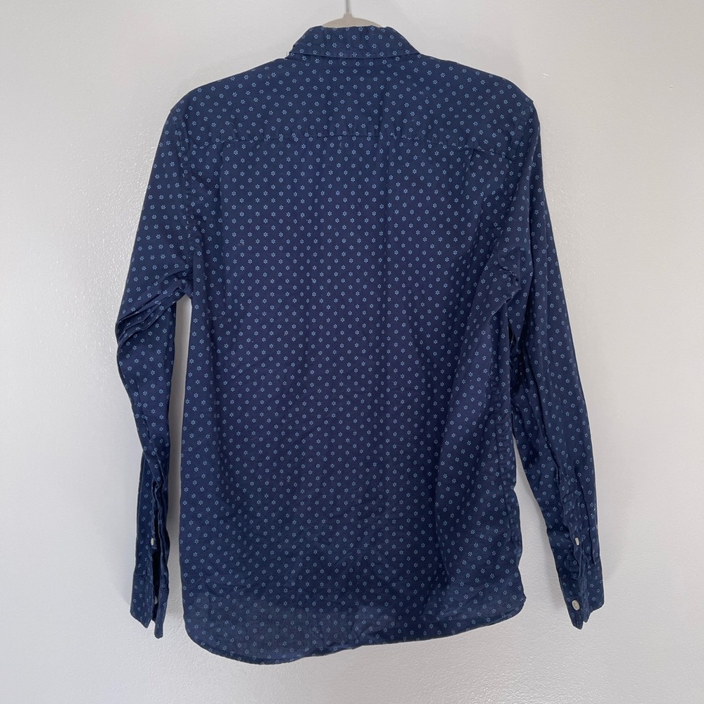 Men's Gap Navy Blue Patterned Button Down Shirt - image 2